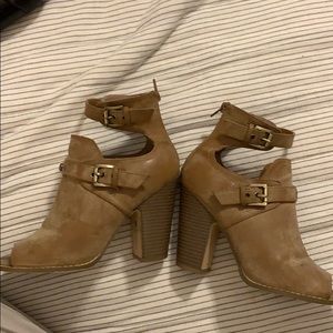 Tan Leather Guess Booties